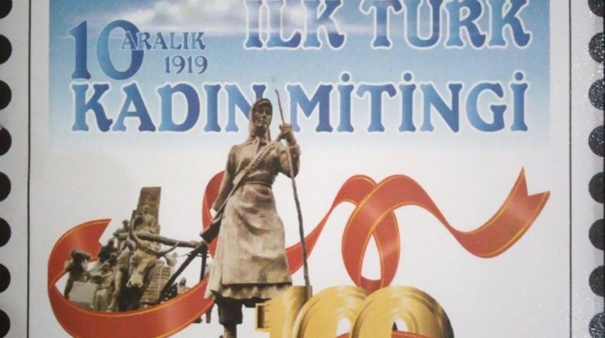 İlk Kadın Mitingi etkinlikleri kapsamında posta pulu bastırıldı