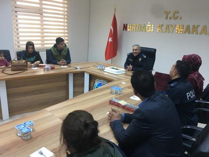 İlçe Emniyet Müdürü’nden anlamlı kutlama G2