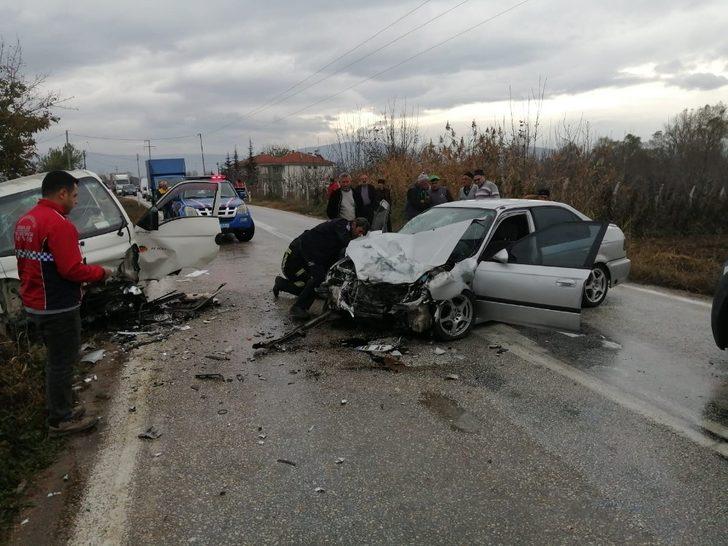 İki farklı kazada 7 kişi yaralandı G1