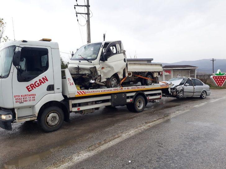 İki farklı kazada 7 kişi yaralandı G5