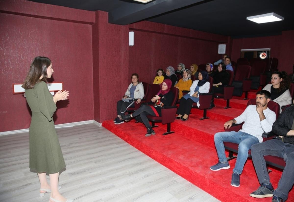 Karak&ouml;pr&uuml;&rsquo;de diyabet eğitimi