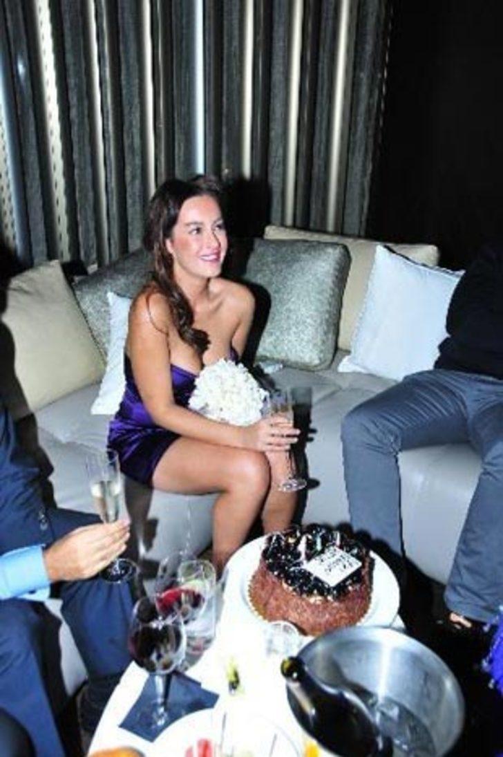 Cemile'yi hiç böyle görmediniz mi? G5