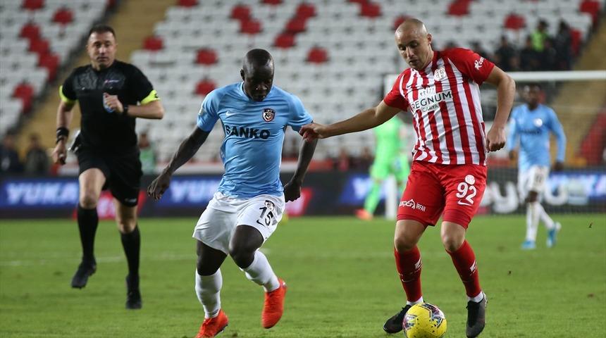 Antalya'da hakem isyanı