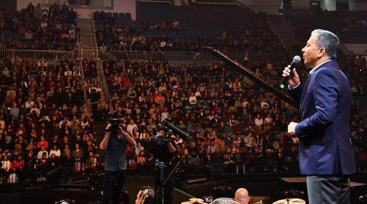 Öğretmenler Funda Arar konserinde buluştu G3