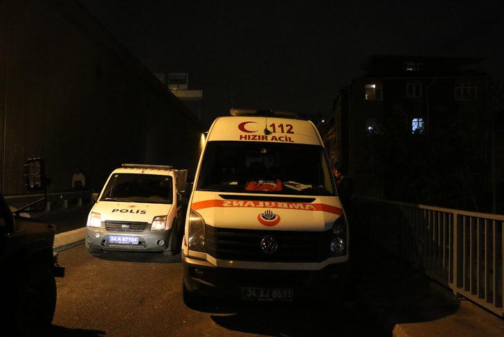 İstanbul'un göbeğinde dehşet anları! Ambulanstaki sağlık çalışanlarına kurşun yağdırdı! G2