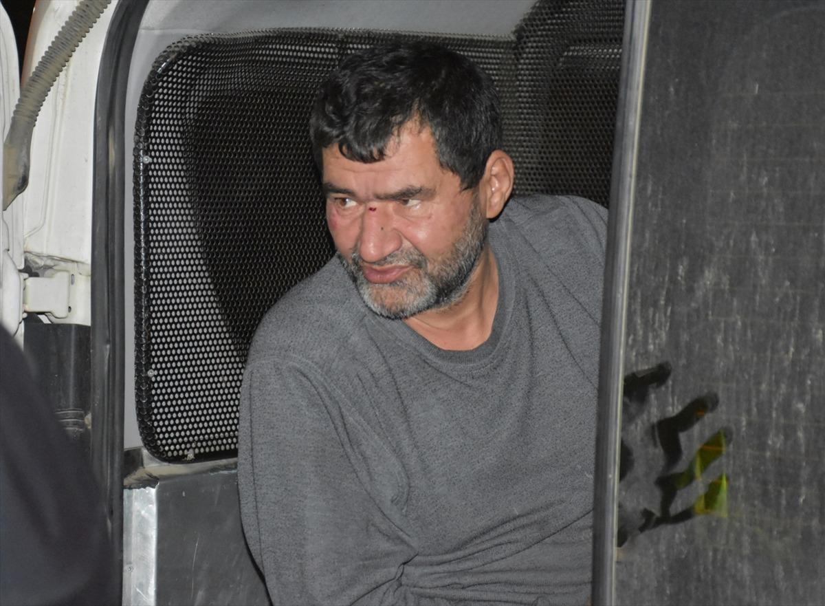 Manisa'da kaza yapan s&uuml;r&uuml;c&uuml; 240 promil alkoll&uuml; &ccedil;ıktı