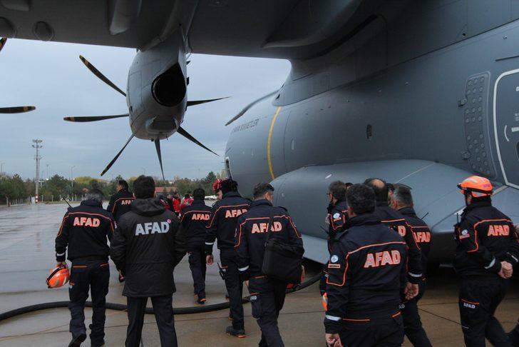 Türkiye'nin yardım uçağı Tiran'a indi! G2