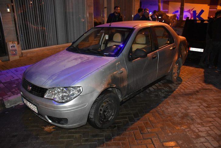 Manisa'da 3 araç kundaklandı! Benzin dökerek yakmışlar! G3