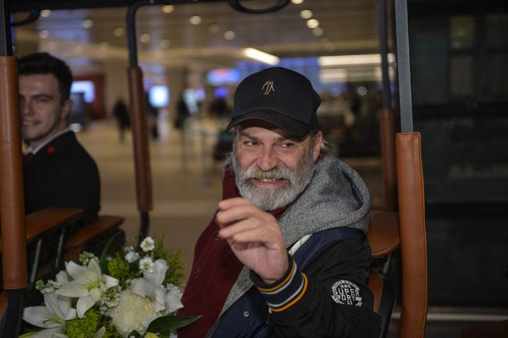 Emmy Ödüllü Haluk Bilginer İstanbul'a geldi! İrem Sak'a yanıt G1