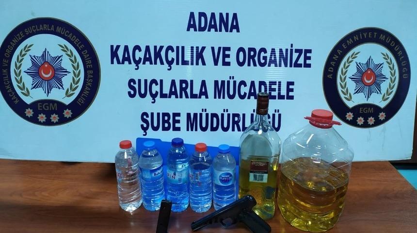 Tekel bayisinde 6 litre ka&ccedil;ak i&ccedil;ki ele ge&ccedil;irildi