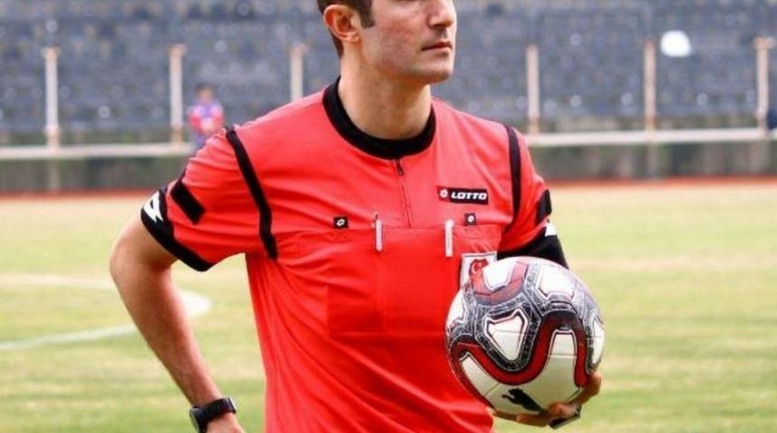 Karab&uuml;k&rsquo;l&uuml; hakem VAR eğitimine davet edildi