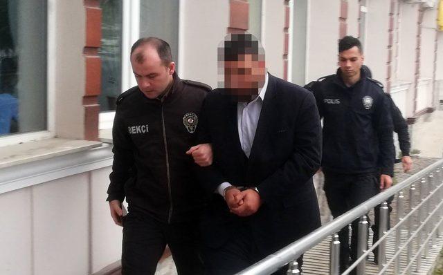 Polise bıçak çeken cezaevi firarisinin oğulları adliyede