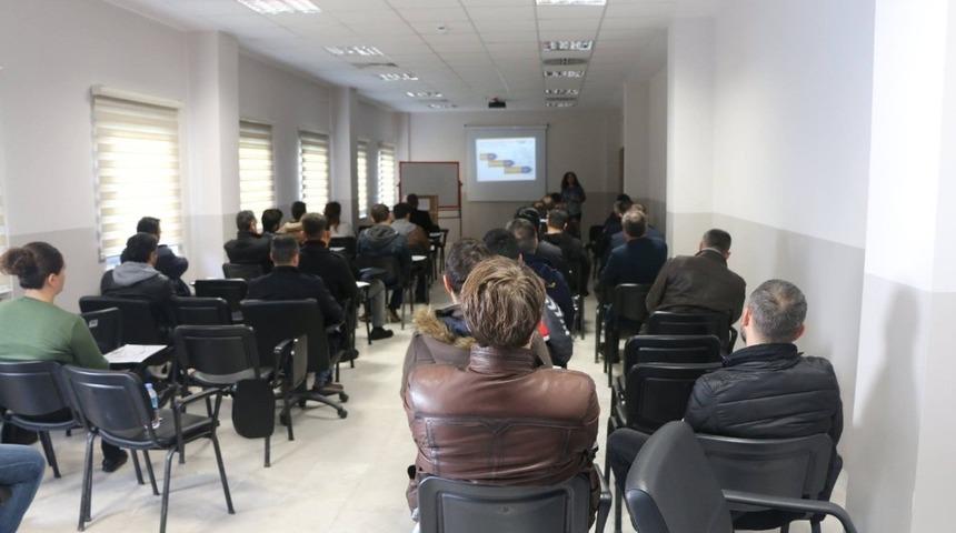Emniyet personelleri Temel Afet Eğitimi aldı