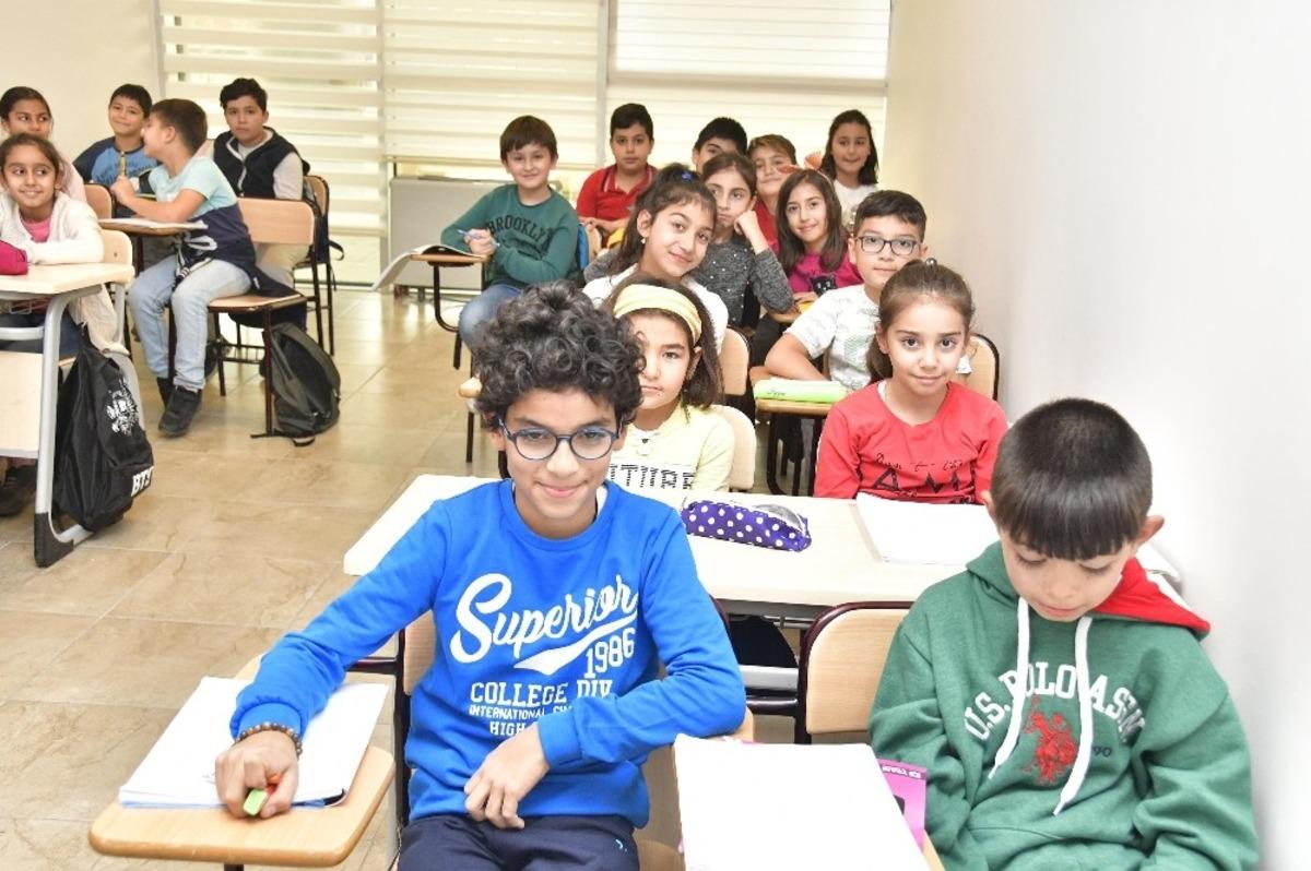 İngilizce &ouml;ğrenmek aile merkezlerinde &ccedil;ocuk işi