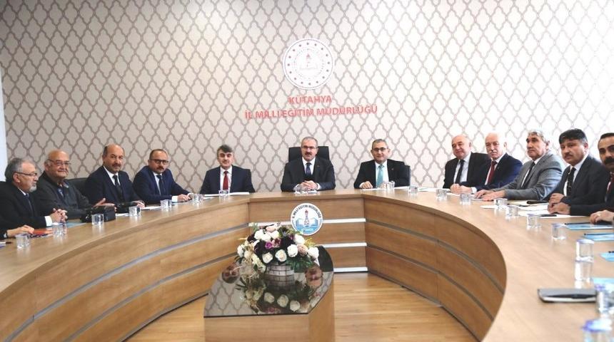 Vali Toraman:K&uuml;tahya &rsquo;Zanaat ve Halk Sanatları&rsquo; dalında T&uuml;rkiye&rsquo;nin ilk ve tek şehri