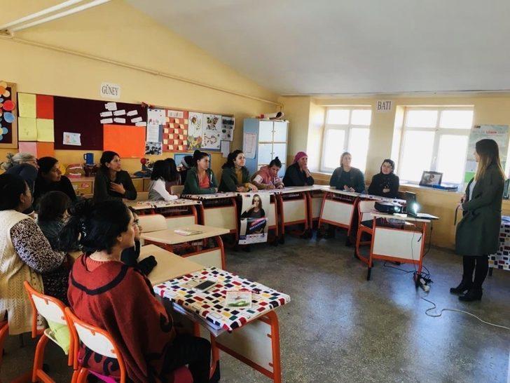 Tunceli’de  "Şiddetle mücadele ve erken yaşta evlilik" eğitimi G3