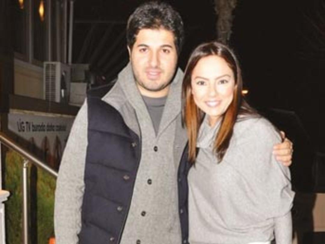 Kızımız evde biz gezmede