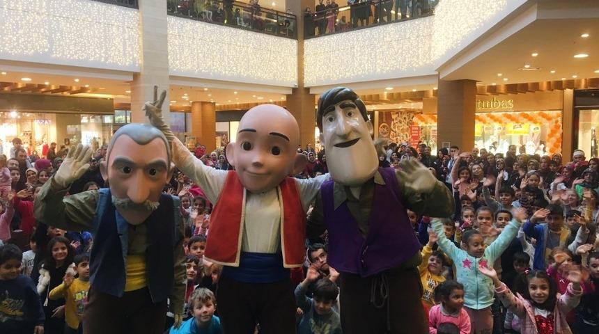 Şanlıurfalı &ccedil;ocuklara Piazza&rsquo;da bol motivasyon