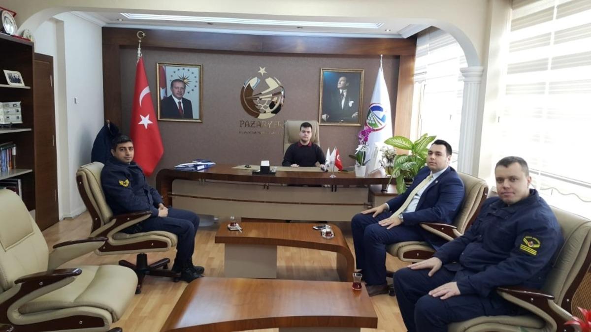 Bir g&uuml;nl&uuml;ğ&uuml;ne kaymakam oldu