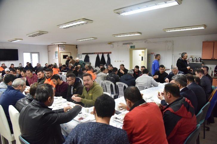 Başkan Yardımcısı Dumansızoğlu atölye çalışanlarıyla bir araya geldi G3