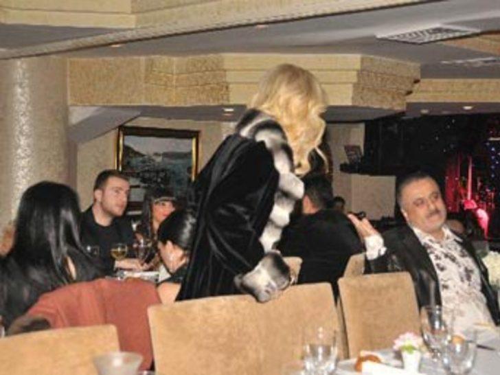 Bülent Ersoy'dan özür diledi G2