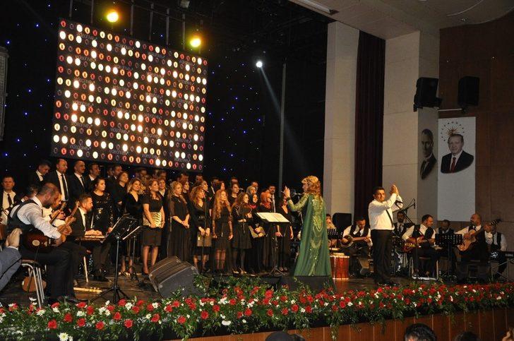 Öğretmenler Korosu konseri ilgi gördü G2