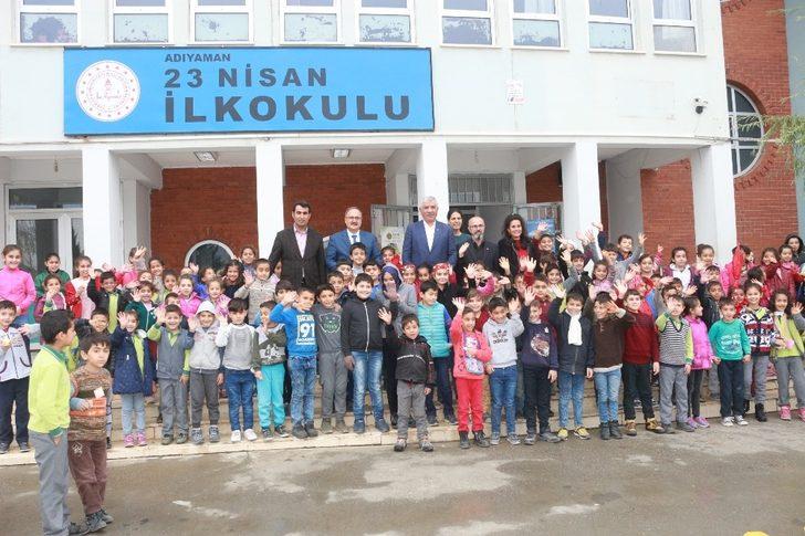 İhtiyaç sahibi öğrencilere mont yardımı G4