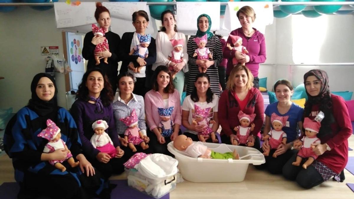 ME&Uuml;&rsquo;de Doğuma Hazırlık Sınıfı Eğitici Eğitimi başladı