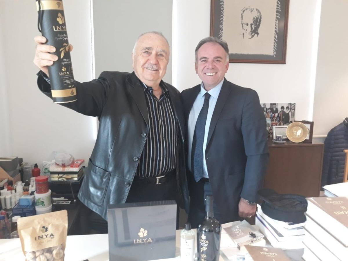 Başkan &Ouml;ndeş, Bedrettin Dalan ile bir araya geldi