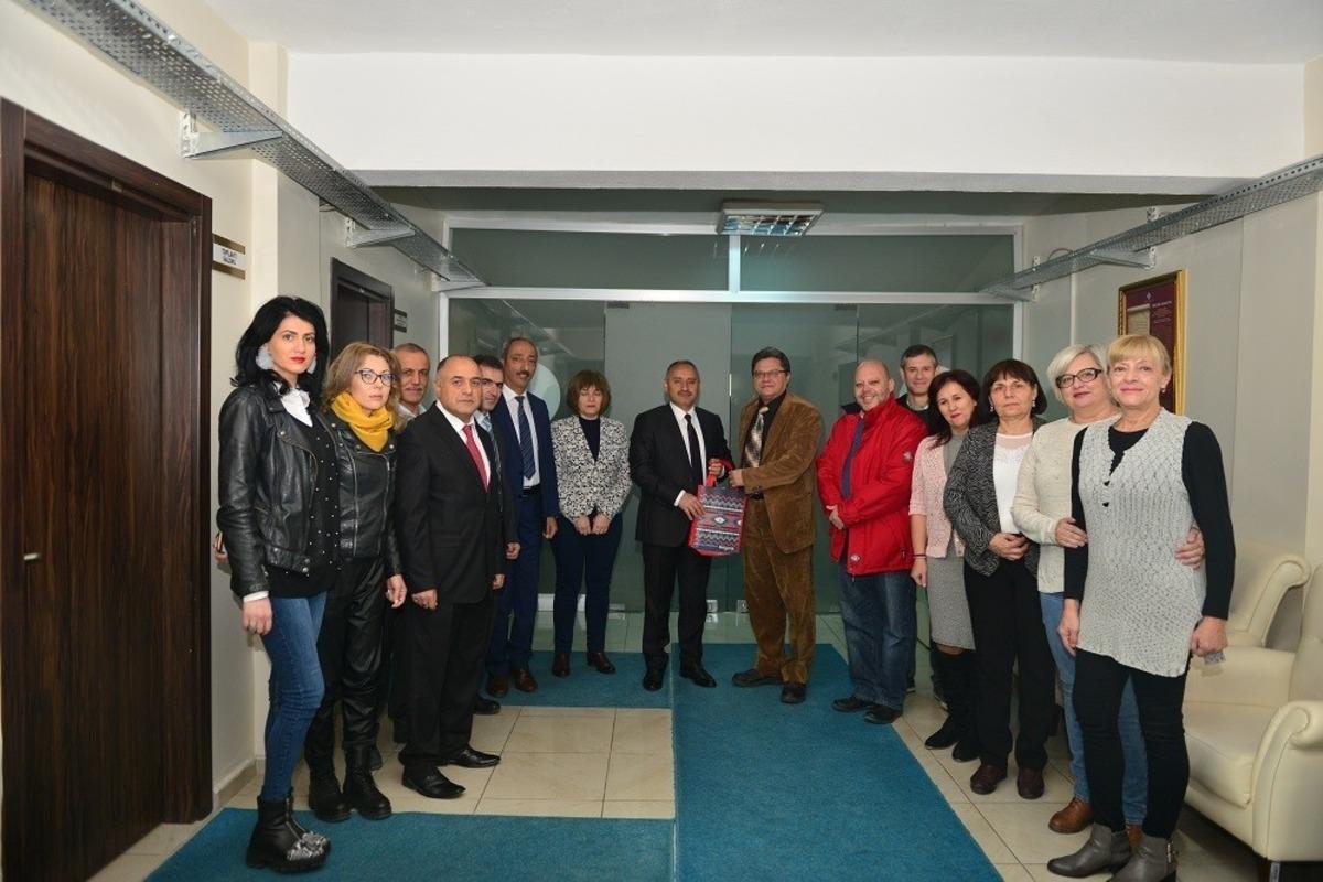 Farklı &uuml;lkelerden &ouml;ğretmenler Elazığ&rsquo;a geldi