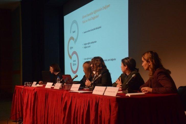 Anadolu Üniversitesi’nde ‘Sanat Eğitiminde Yeni Değerler’ paneli G2