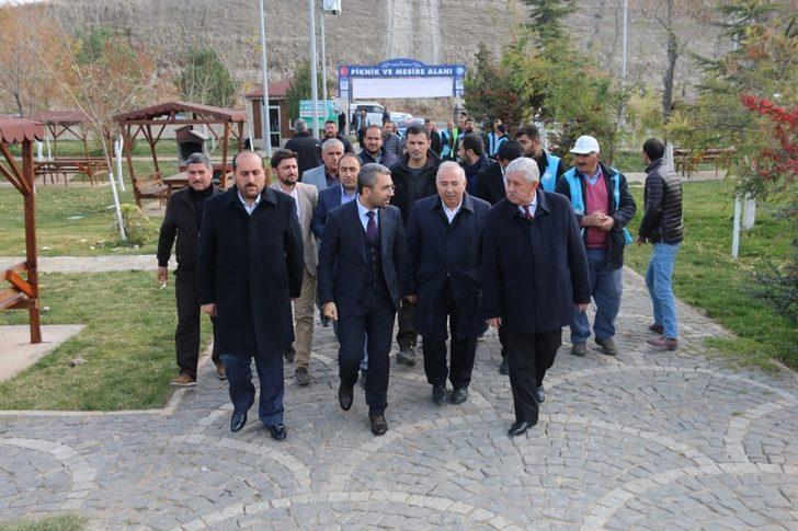 -Edremit’teki mesire alanı yeni görünümüne kavuşturuldu G2