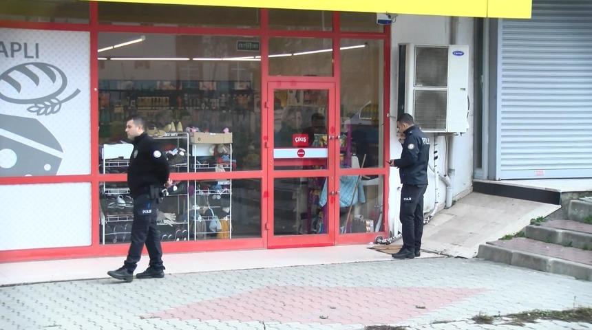 Büyükçekmece'de markette soygun