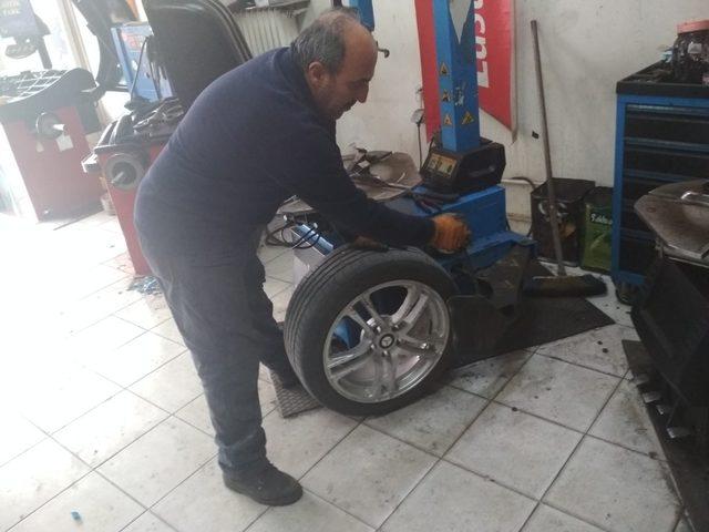 Kış lastiği uyarısı 1