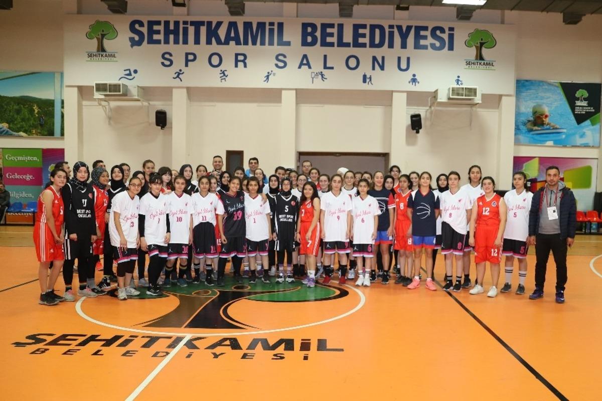 Basketbol Kurtuluş Kupası&rsquo;nda 7. randevu