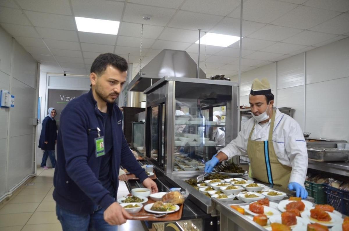 İş&ccedil;ilere Karadeniz mutfağı sunuldu