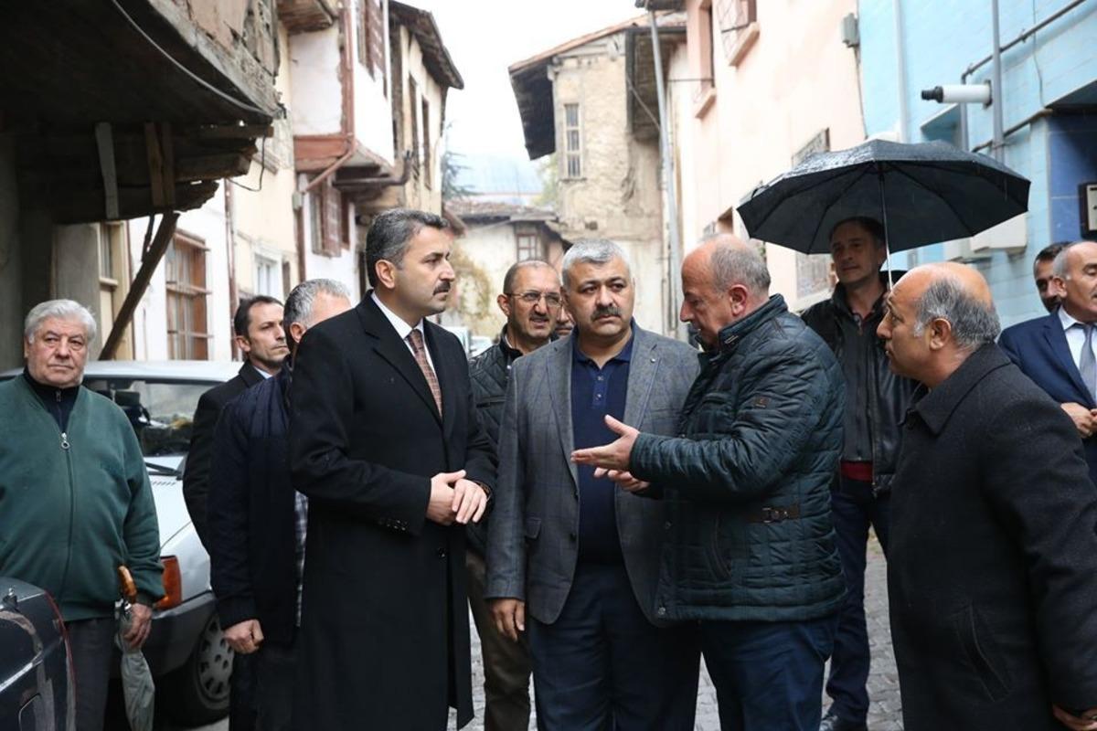 Başkan Eroğlu&rsquo;ndan doğrudan demokrasi uygulaması