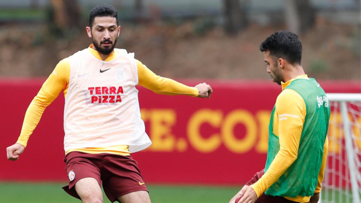 Galatasaray'a Emre Akbaba m&uuml;jdesi