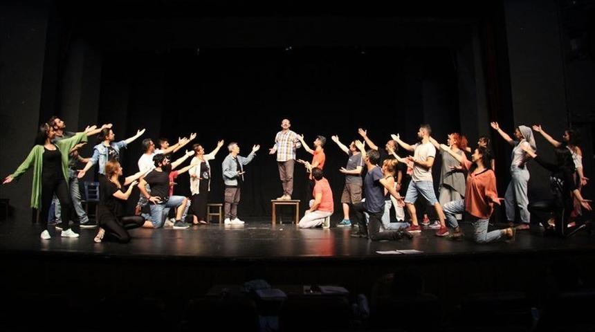 Milletvekili Kara, Devlet Tiyatrosunda kadro sorununu g&uuml;ndeme taşıdı