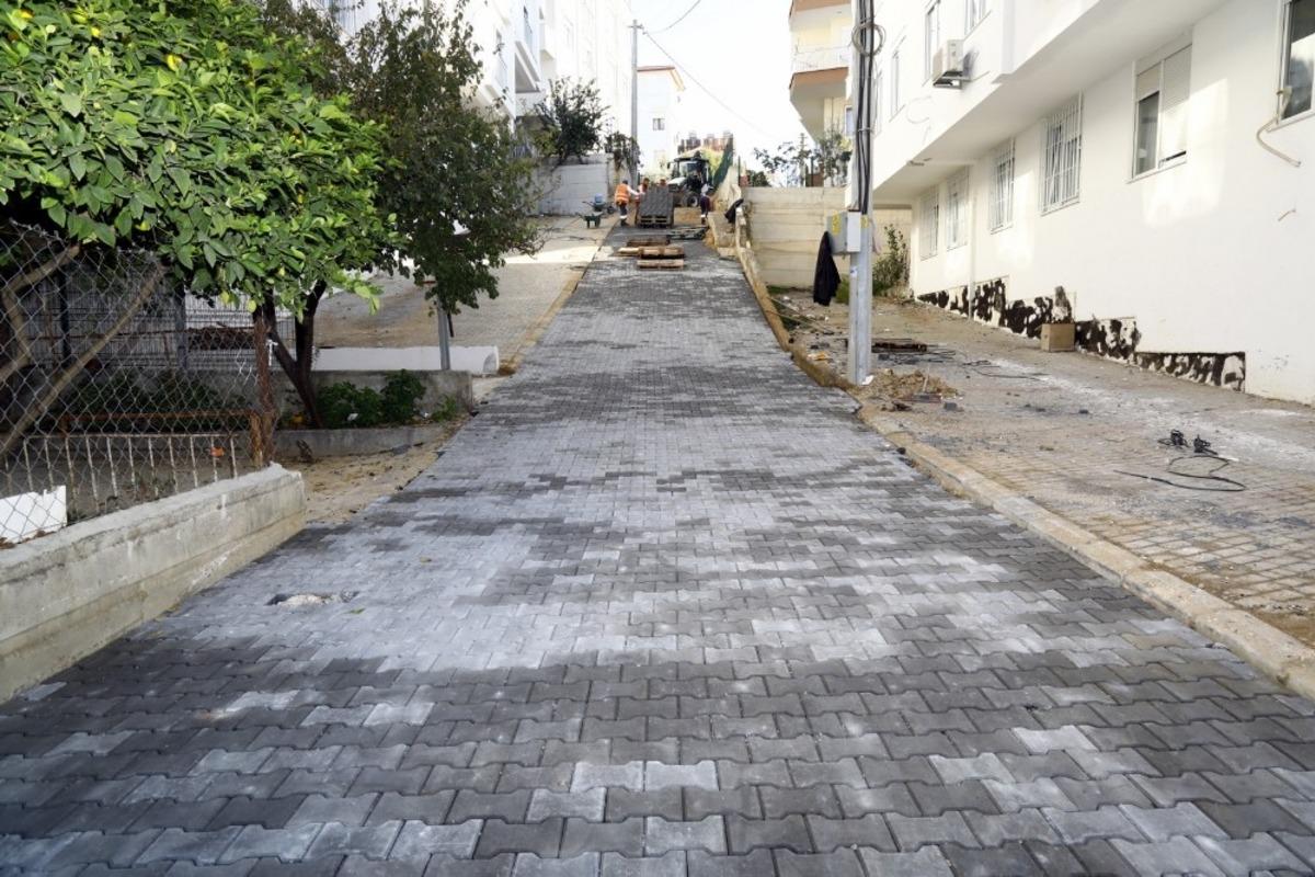 Şelale Mahallesinde Parke &Ccedil;alışması