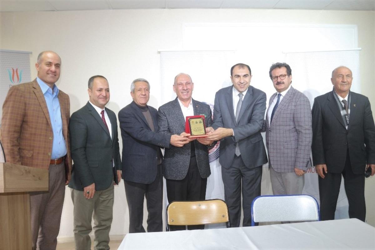 Van&rsquo;ın turizm el&ccedil;isi Konak, gen&ccedil;lerle buluştu