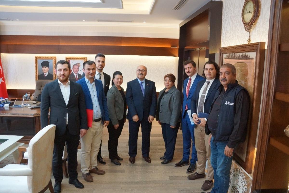 Vali K&ouml;şger; &ldquo;Aydınlı girişimcilerin teşvikleri iyi değerlendirmesi gerekir&rdquo;