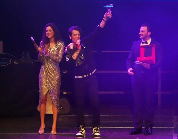 Berlin’de 12 sanatçıya Avrupa Türk Müzik Ödülü ’ETMA’ verildi G2