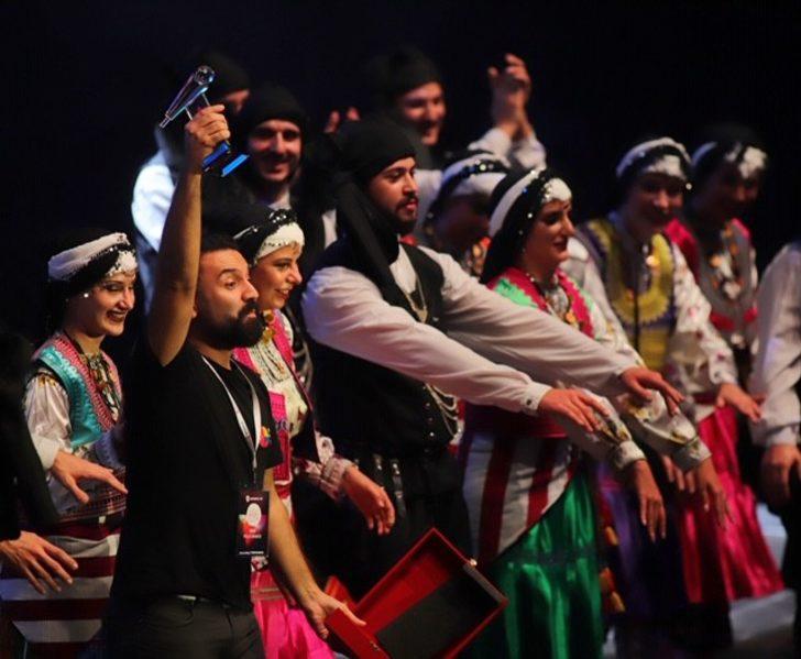 Berlin’de 12 sanatçıya Avrupa Türk Müzik Ödülü ’ETMA’ verildi G4