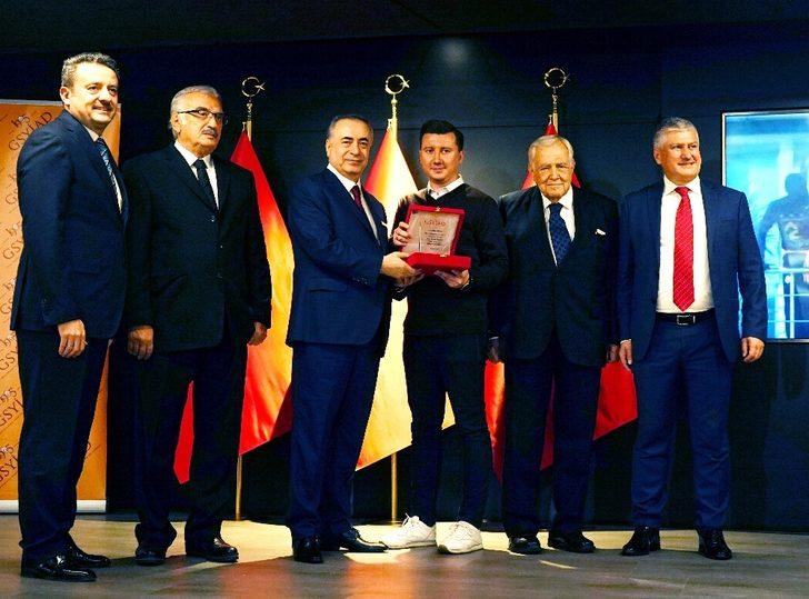 GSYİAD’dan İhlas Haber Ajansı’na 2 ödül G5