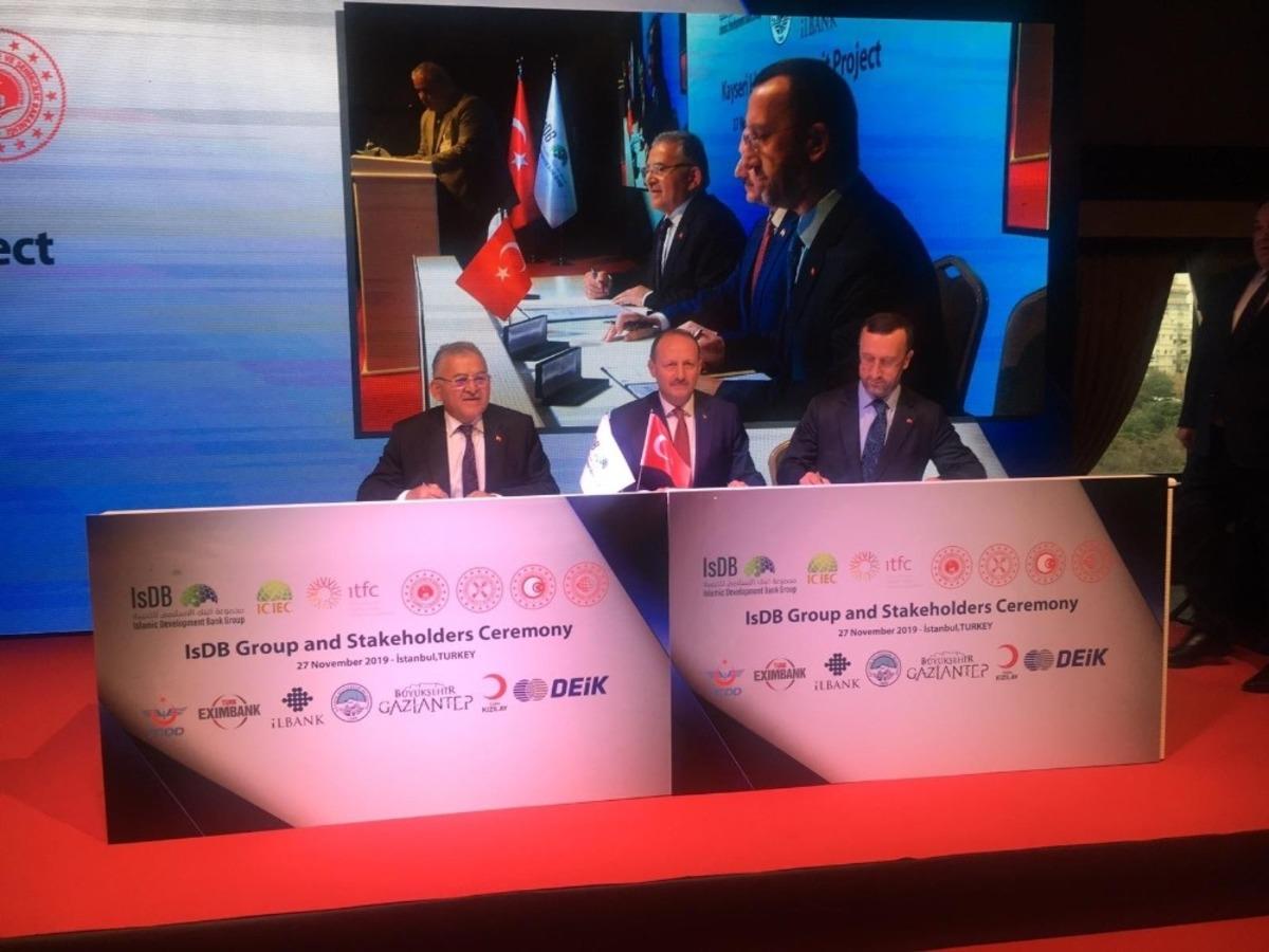 Anayurt raylı sistem hattı i&ccedil;in &ouml;nemli adım