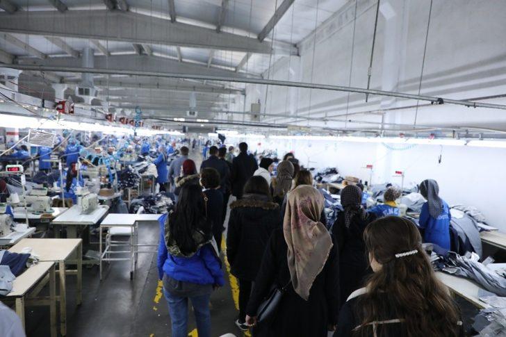 Bartın Üniversitesi öğrencileri OSB’yi gezdi G2