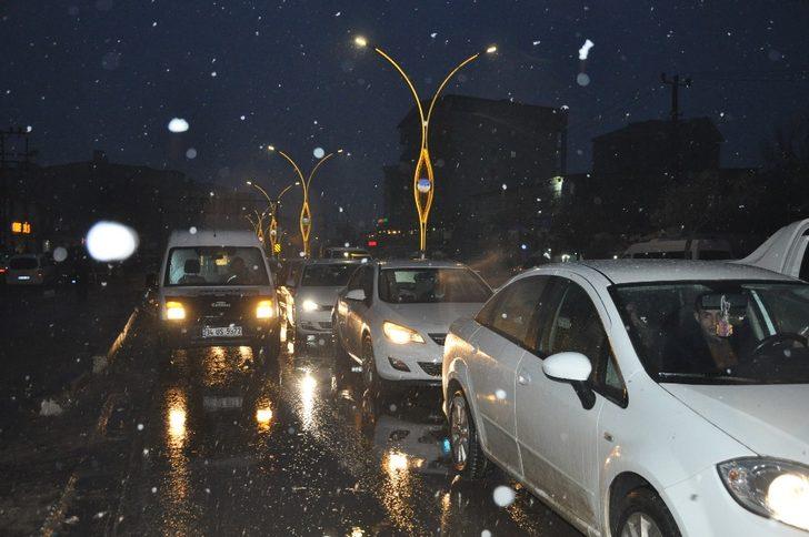 Yüksekova’da kar yağışı G2