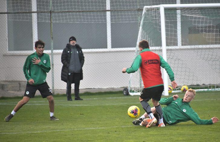Konyaspor'da Çaykur Rizespor maçı hazırlıkları G2