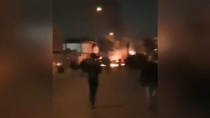 Irak'ın Necef kentinde göstericiler İran Başkonsolosluğu'nu ateşe verdi G3